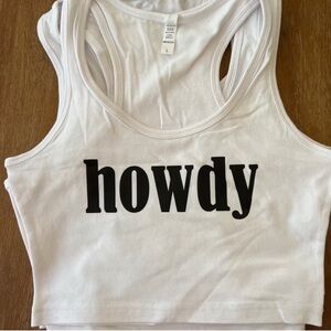Amazing Lace White Western 'Howdy' Graphic Crop Tank Top